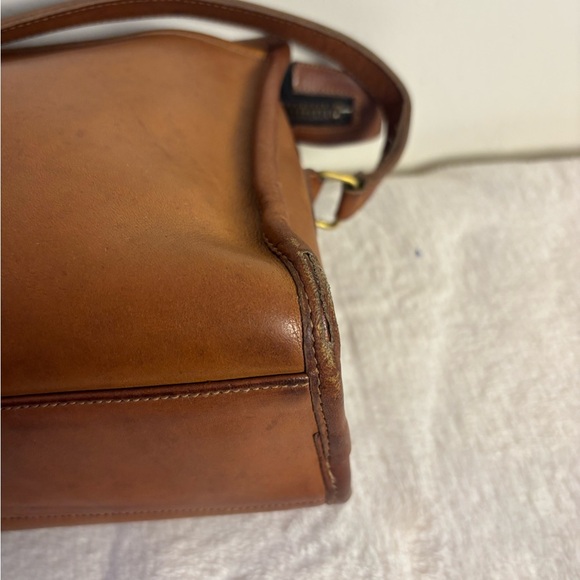 Coach Vintage 80s British Tan Swagger Bag - Picture 12 of 13